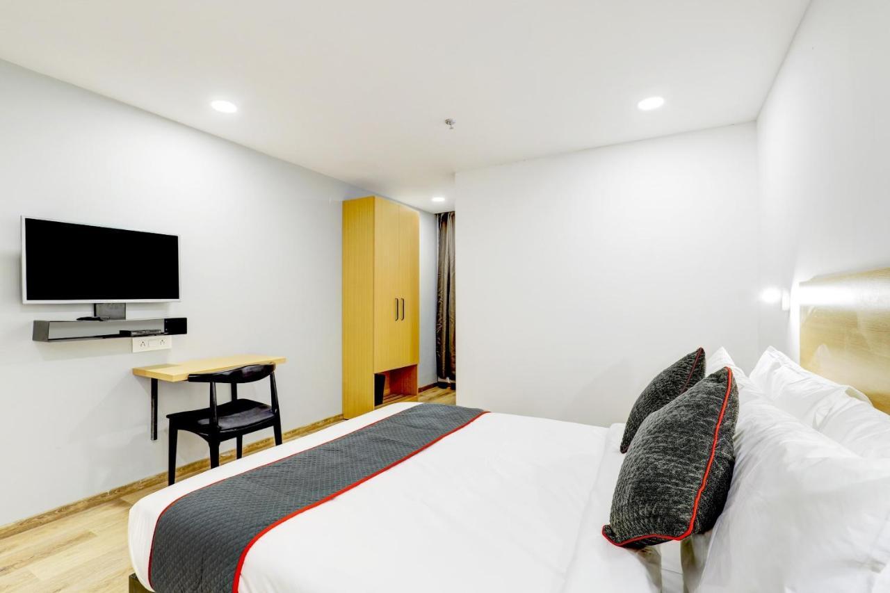 Hotel Super Townhouse Rajyash Rise Sarkhej Exterior foto